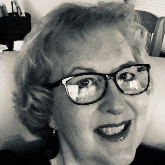 Meet your Posher, Marilyn - Picture 1 of 1